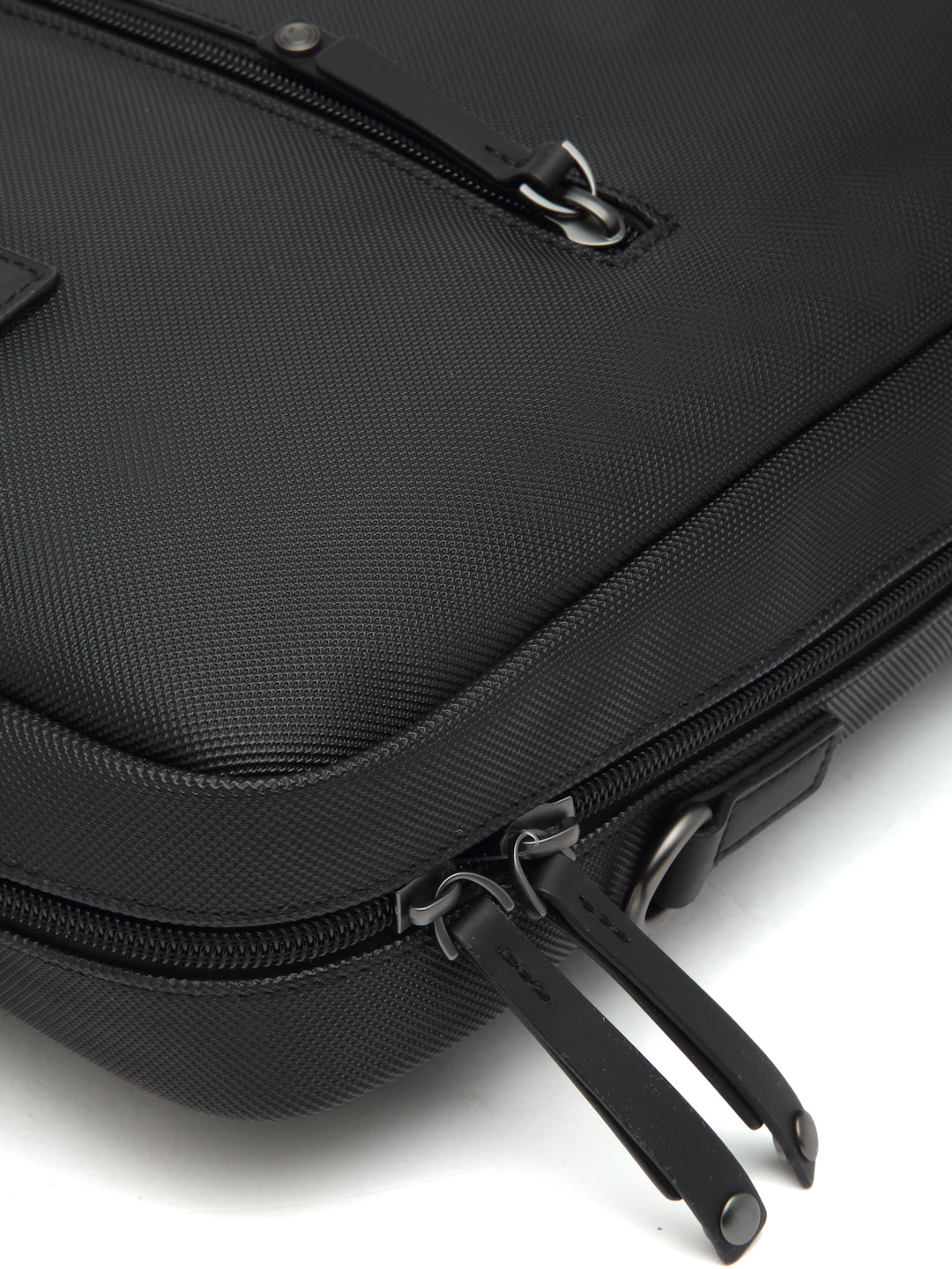 Delsey Paris Lepic satchel laptop business bag in Black