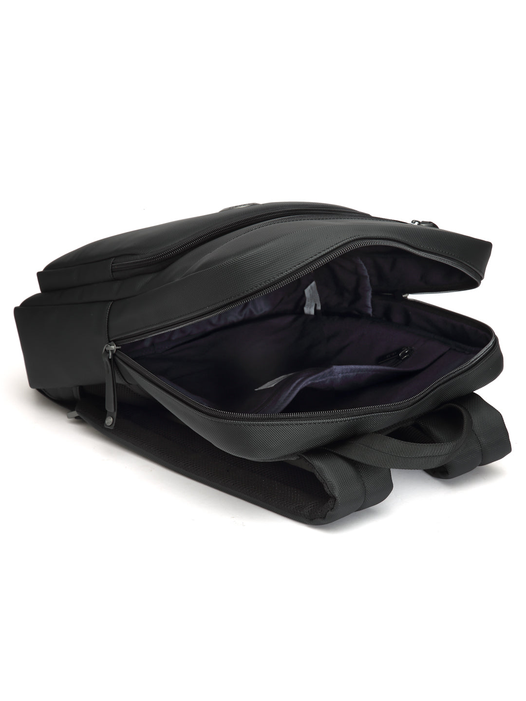 Delsey Paris Lepic medium travel backpack in black-interior