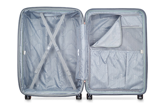 A PRACTICALLY DESIGNED AND HARD-WEARING INTERIOR