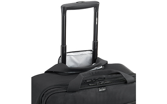 Smooth Rolling, Travel-Ready Design
