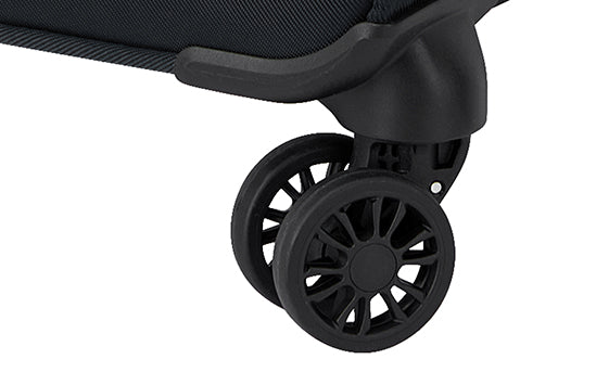 A SUITCASE THAT ADAPTS TO THE WAY YOU MOVE