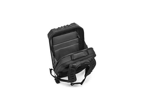 THE TAILOR-MADE BACKPACK