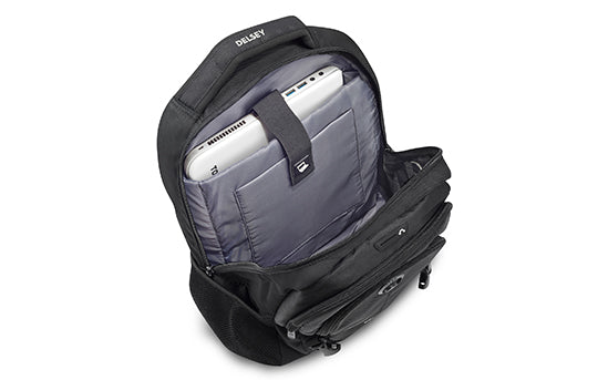 LIGHT AND WELL-EQUIPPED