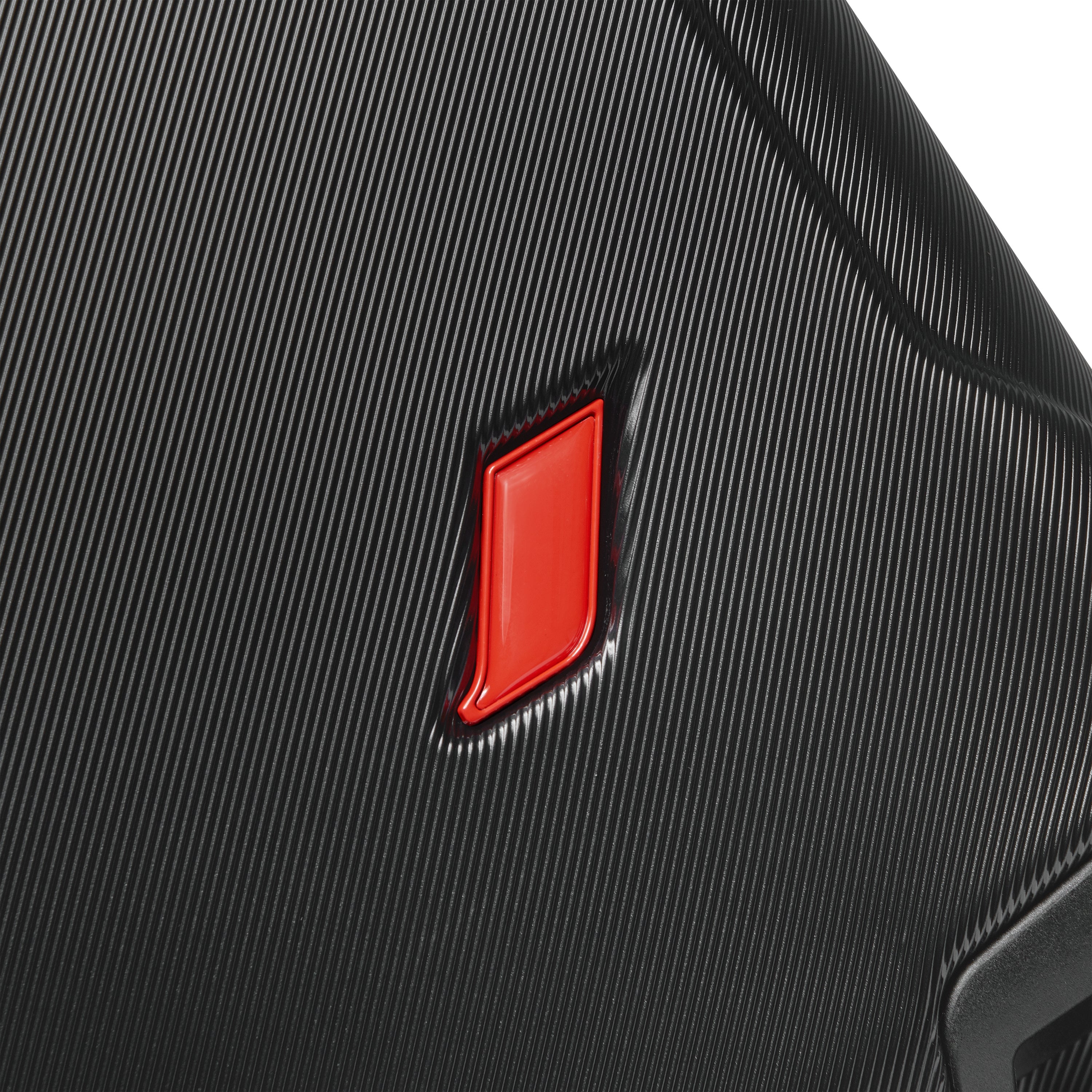 Delsey Paris Allure check-in suitcase M 65cm in Black