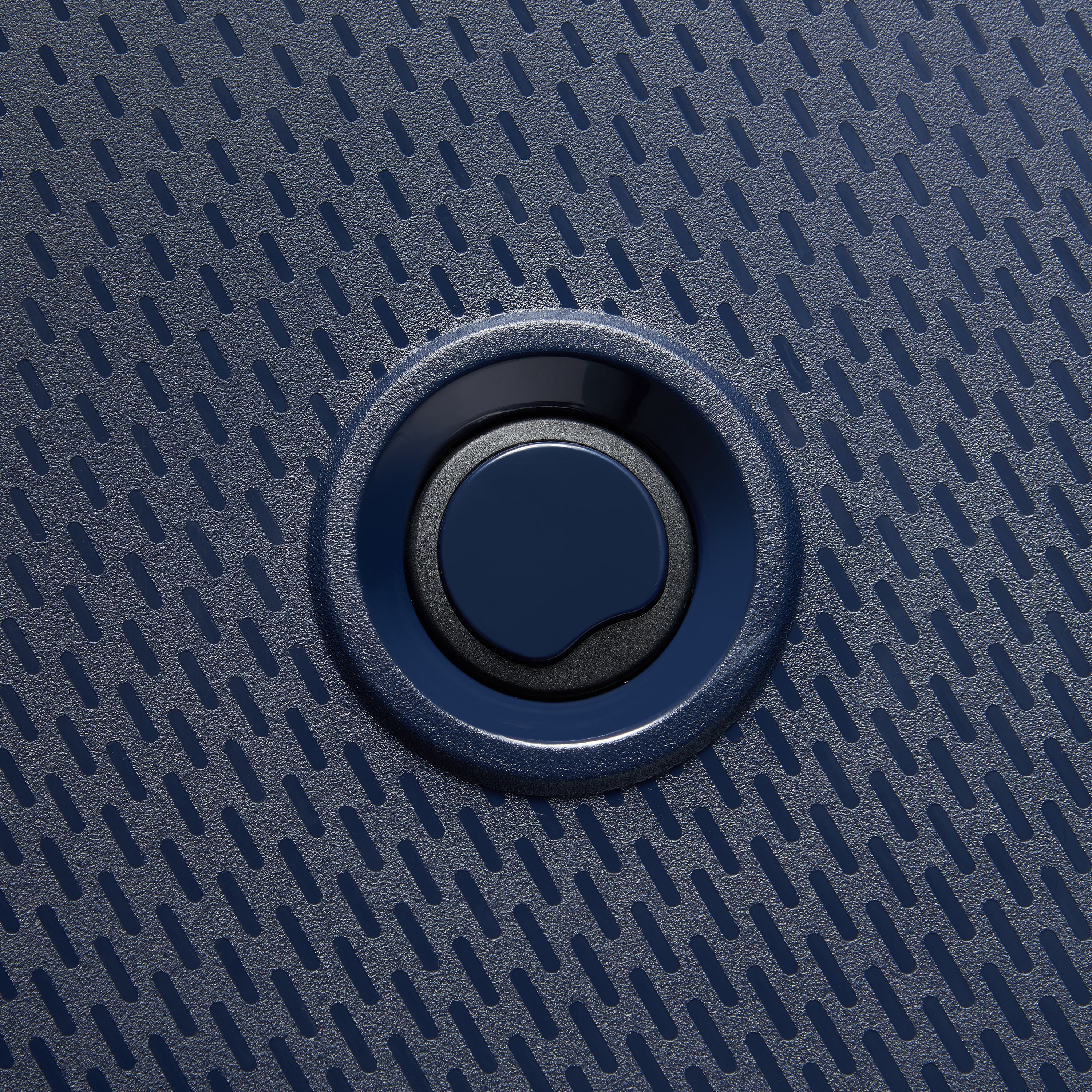 Delsey Paris Belmont Plus 55cm Expandable Cabin Carry-On Suitcase in Navy- logo in detail