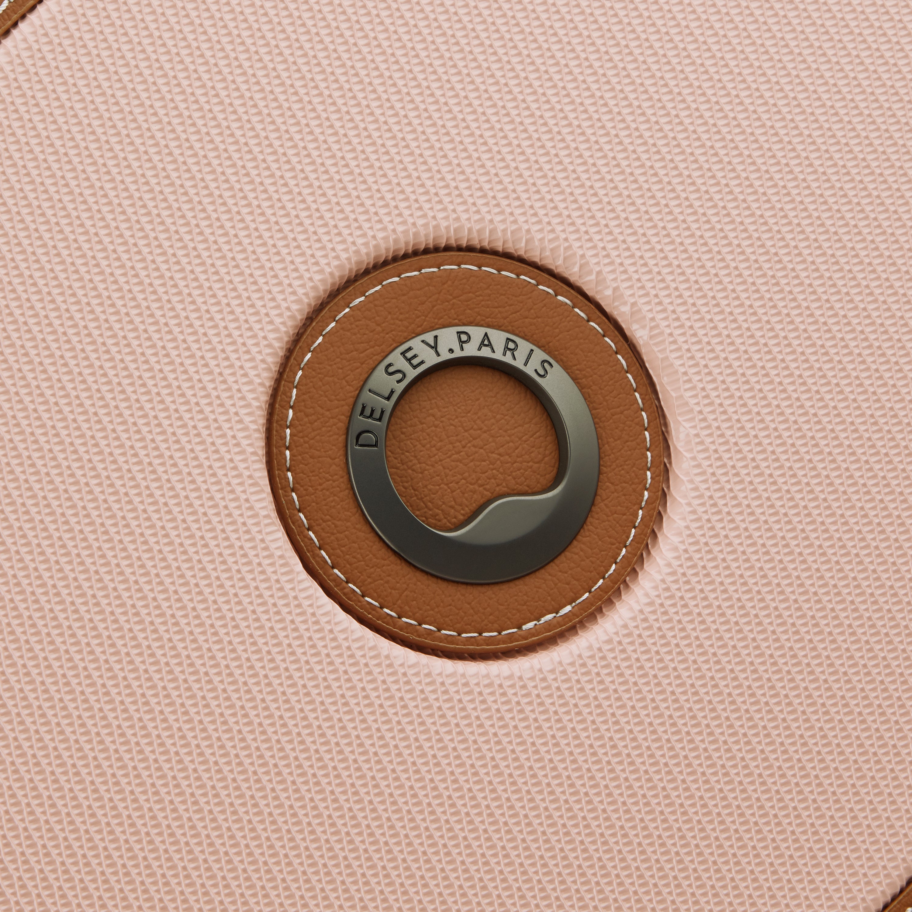 Delsey Paris Chatelet Air 2.0 carry-on suitcase S 55cm in Light Pink
