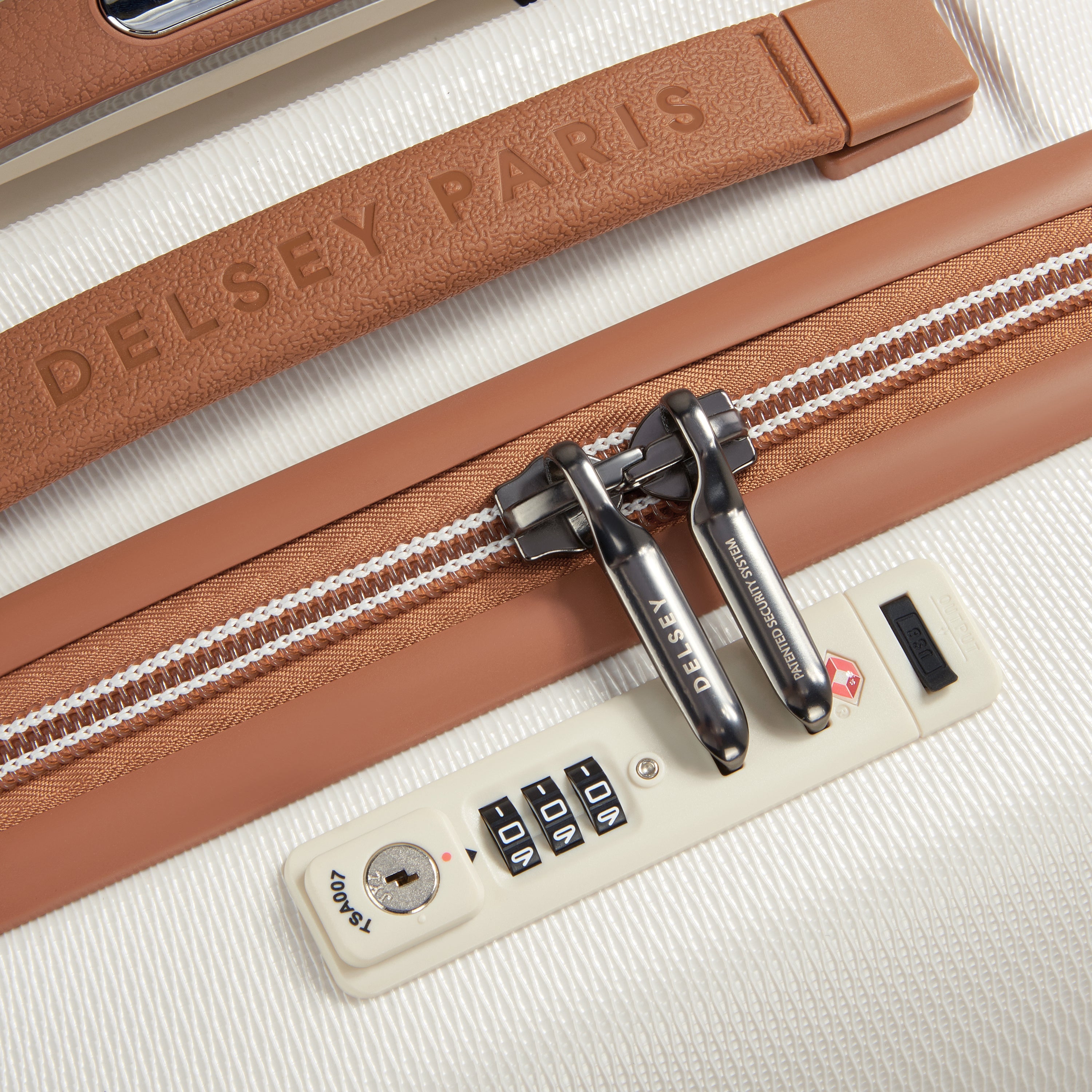 Delsey Paris Chatelet Air 2.0 carry-on suitcase S 55cm in Angora – TSA lock detail