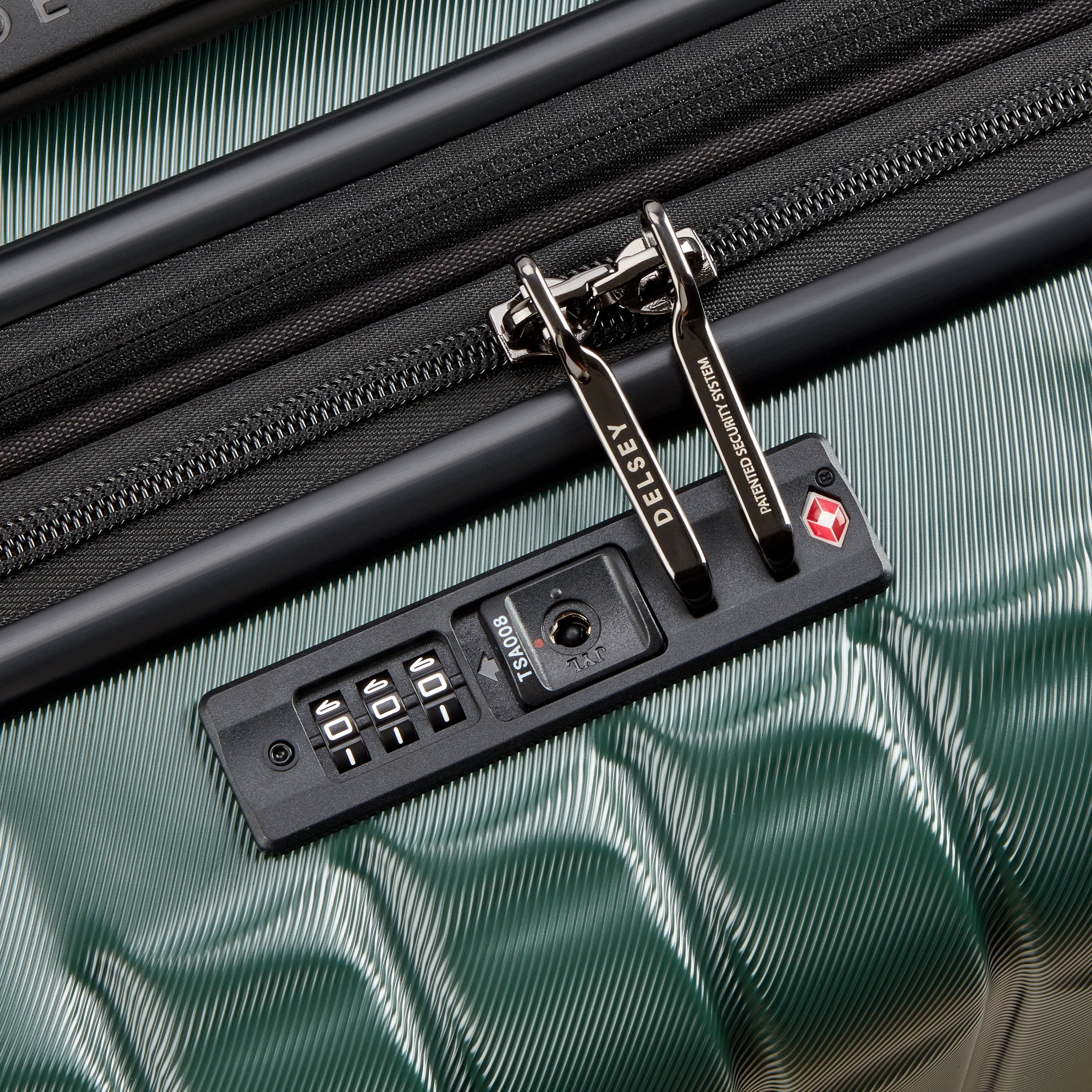 Delsey Paris Longitude cabin suitcase S 55cm expandable in Green- TSA lock detail