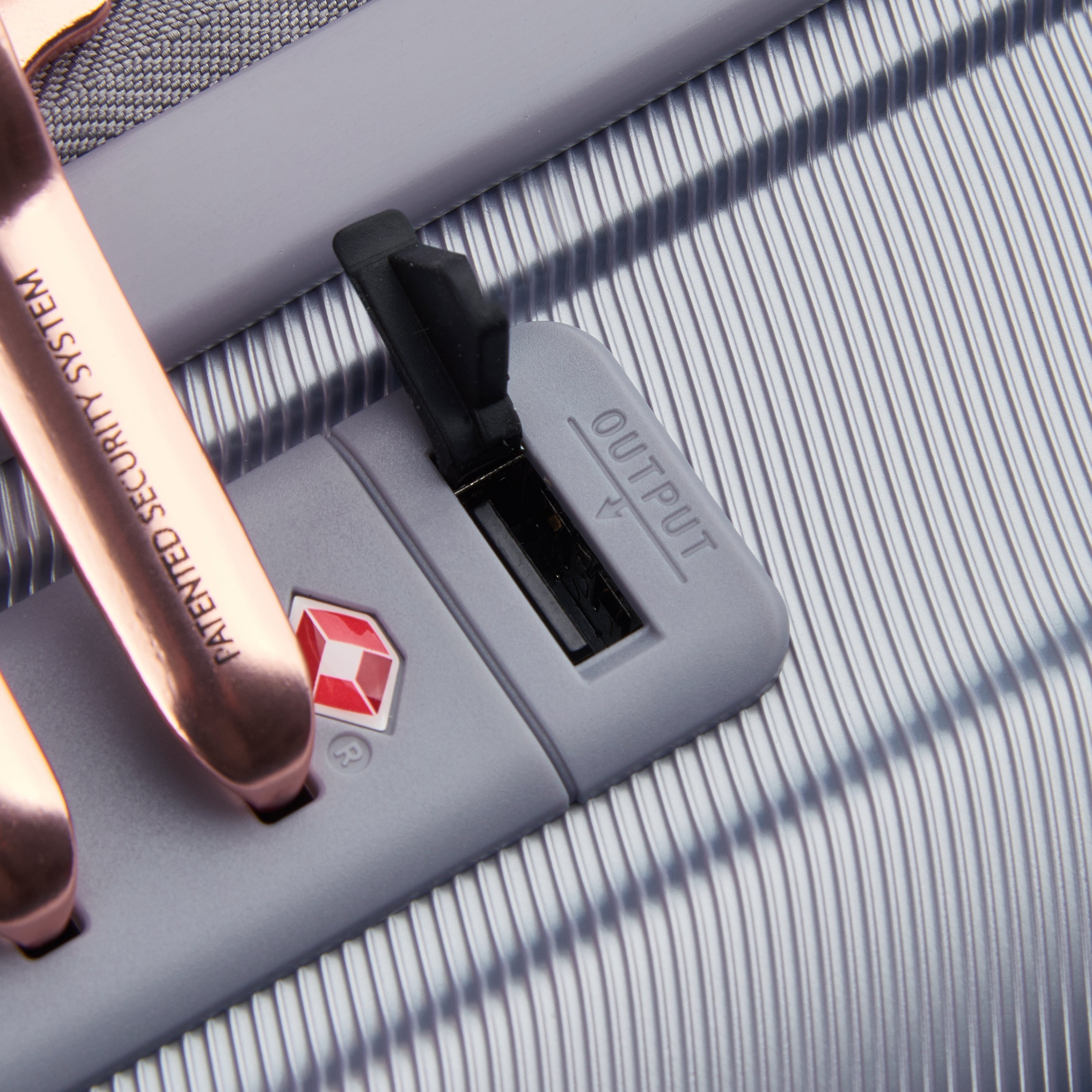 Delsey Paris SHADOW 5.0 - Check-in Suitcase - M Expandable (66cm)