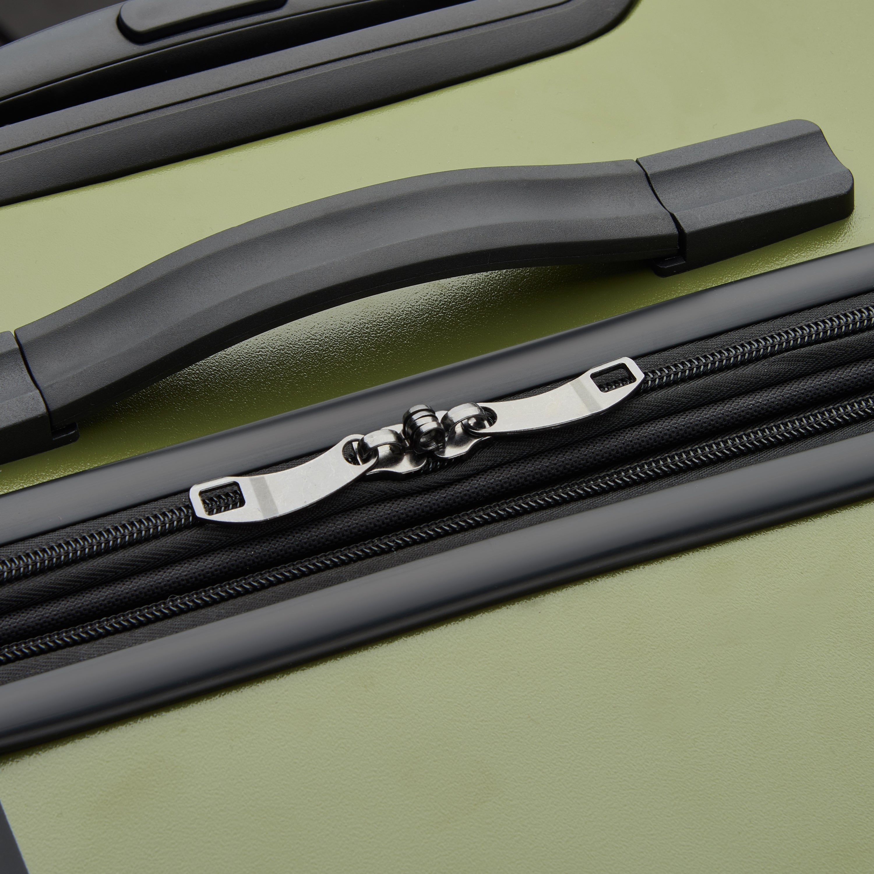 Jeep JH004C - Check-in Suitcase - XL Expandable (80cm)