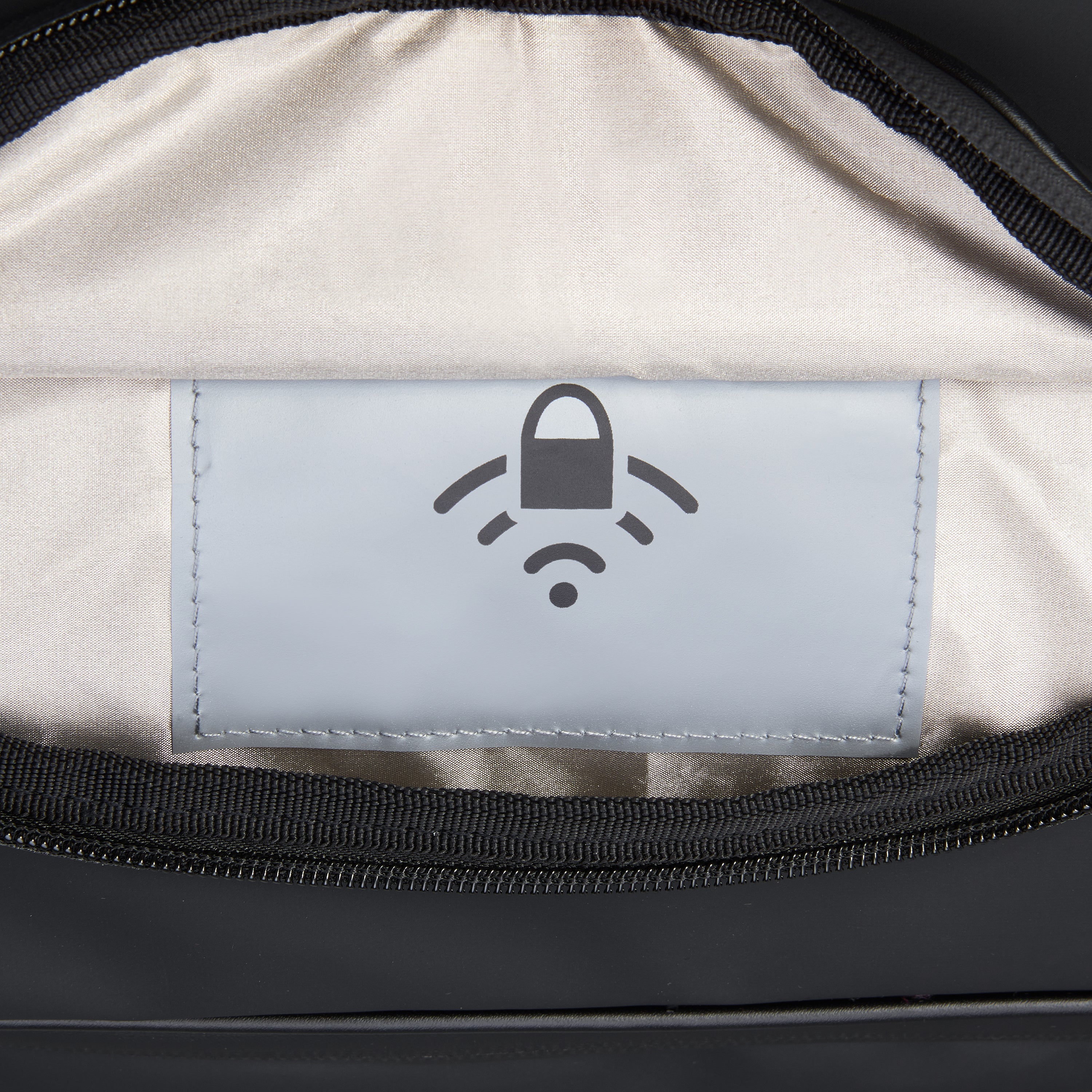 Peugeot Voyages - Duffle Bag (73cm)