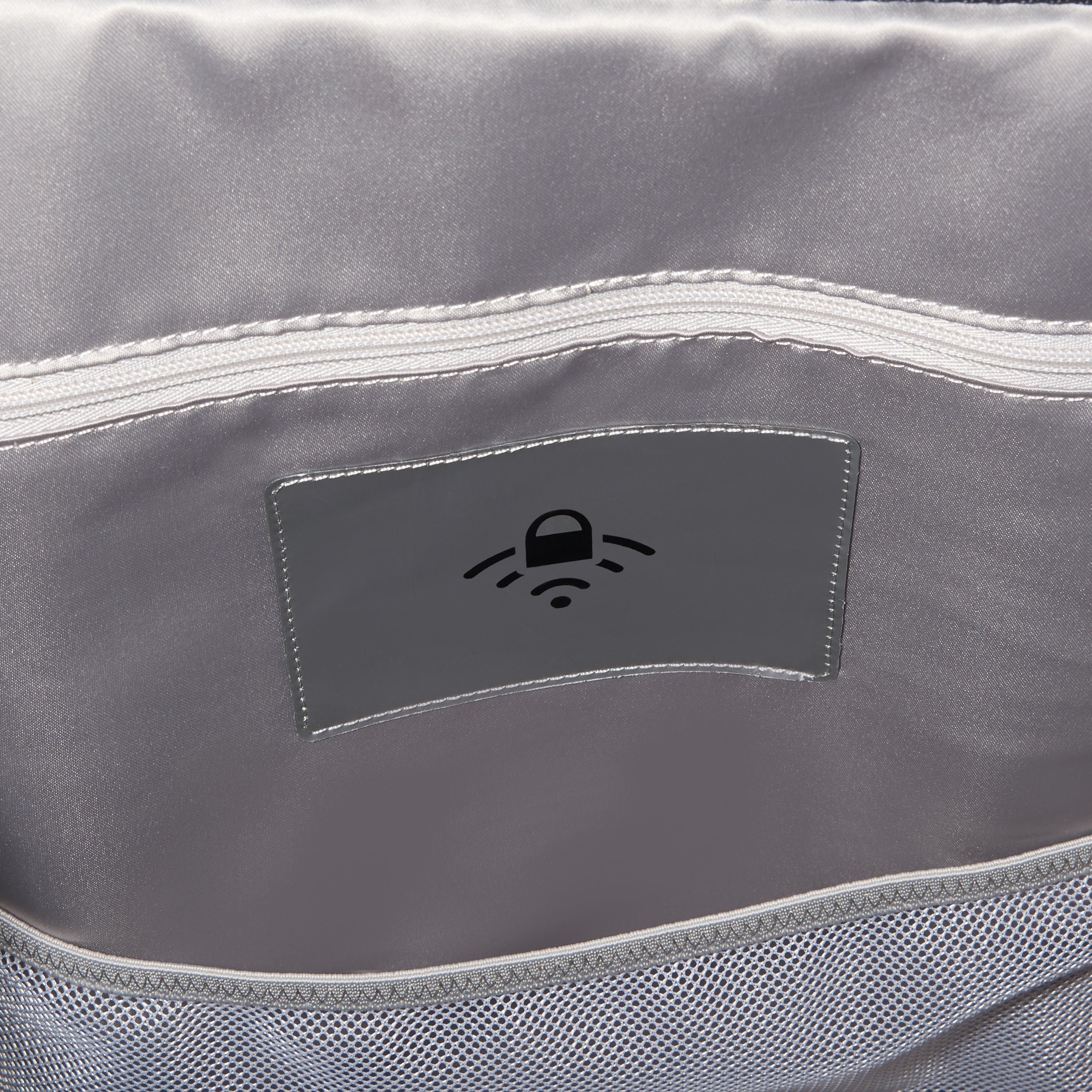 Peugeot Voyages Totepack 41cm Travel Backpack & Tote Bag in Black-interior