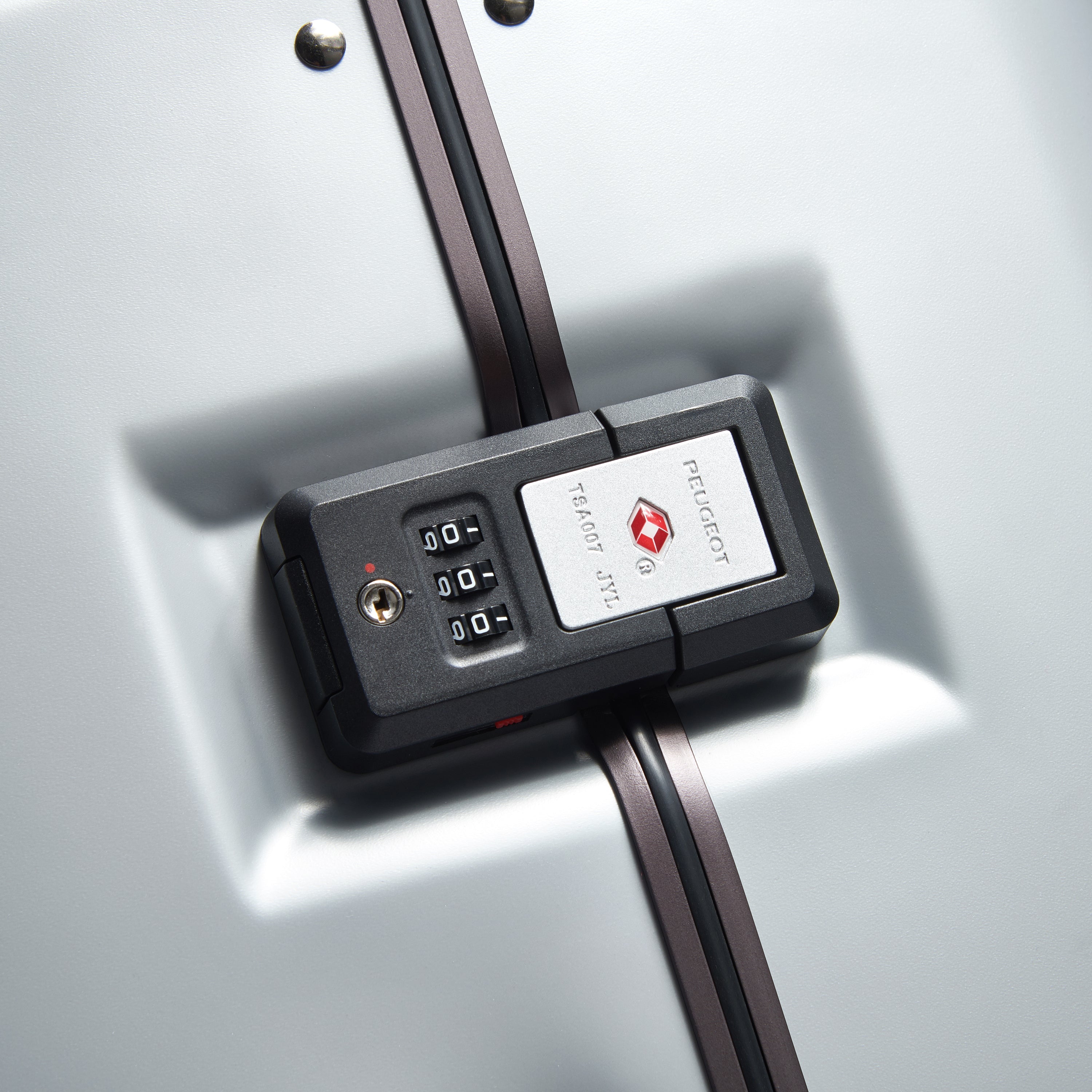 Peugeot Voyages - Check-in Suitcase - L Trunk (73cm)