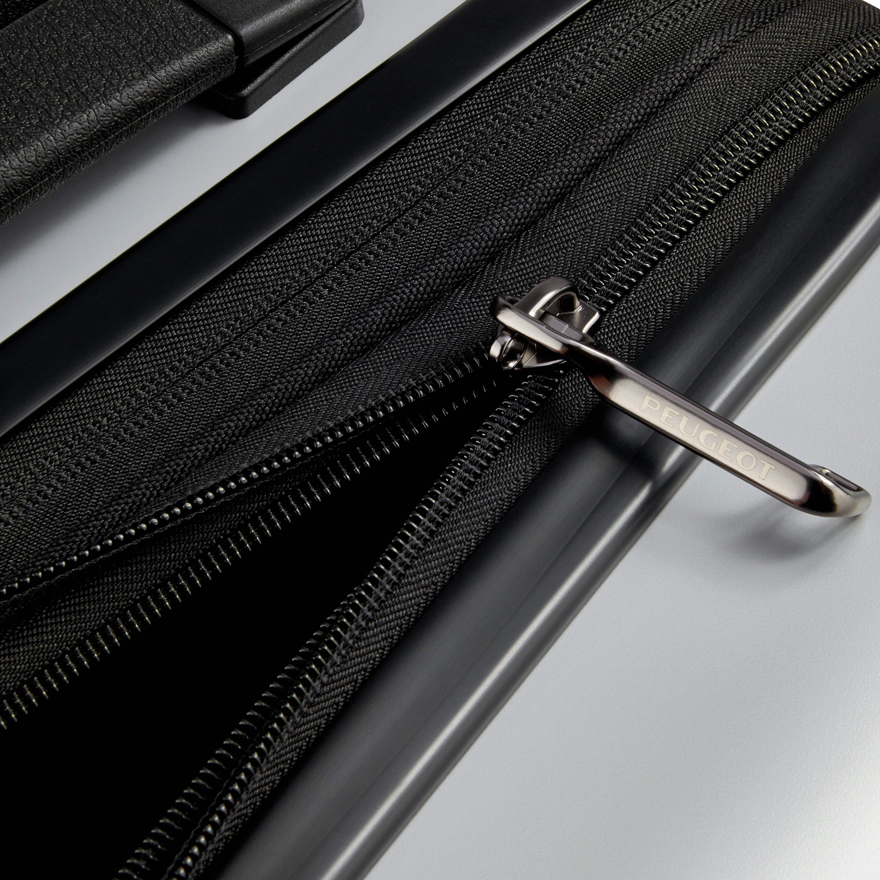 Peugeot Voyages - Cabin Suitcase - S Business (55cm)