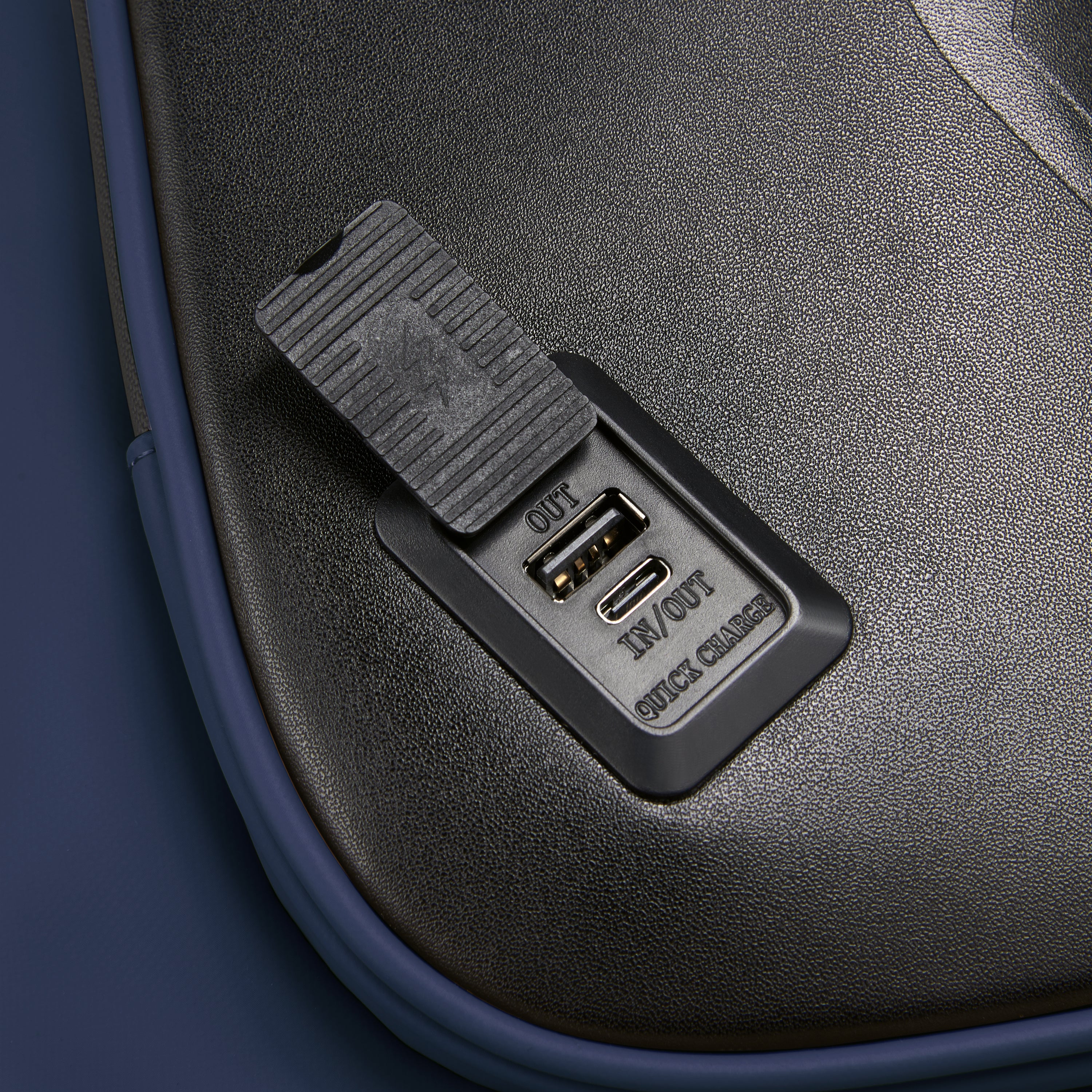 Peugeot Voyages 46cm Travel Laptop Backpack in Navy- USB charging in detail